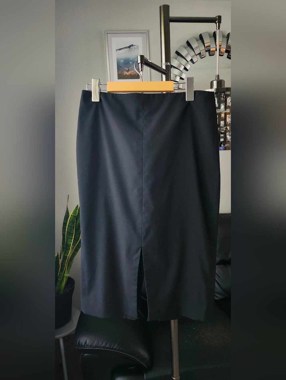 Banana Republic Black Pencil Skirt with Front And Back Slit- Size 4